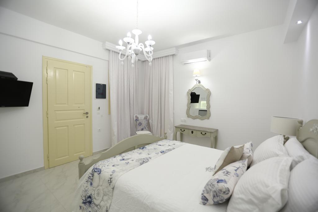 The White Suites Adamantas  Quarto foto
