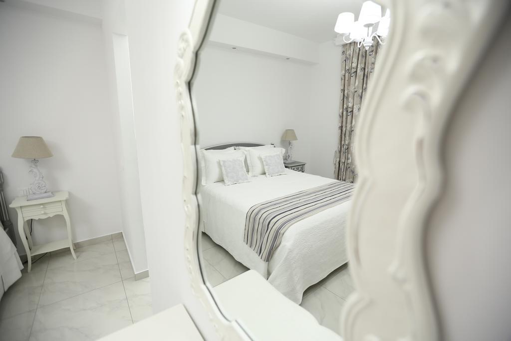 The White Suites Adamantas  Quarto foto
